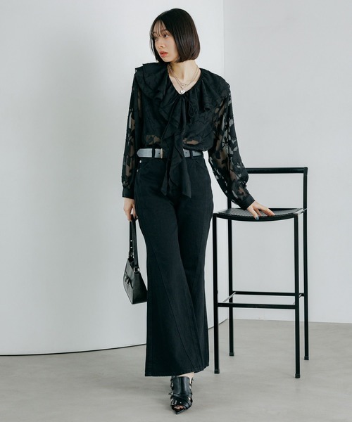 PAGEBOY（ページボーイ）の「シアーレースジャガードフリルブラウス（シャツ/ブラウス・レディース・ネイビー/ブラック/オフホワイト・FREE）」の11枚目の写真