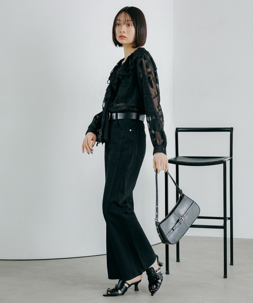 PAGEBOY（ページボーイ）の「シアーレースジャガードフリルブラウス（シャツ/ブラウス・レディース・ネイビー/ブラック/オフホワイト・FREE）」の12枚目の写真