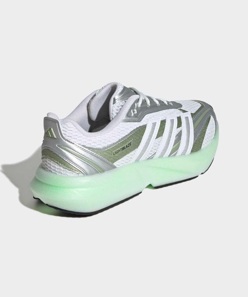 adidas（アディダス）の「ライトブレイズ グロー / Lightblaze Glow Shoes / アディダス adidas（スニーカー・レディース・グレー/ホワイト・22.5cm/23.0cm/23.5cm/24.0cm/24.5cm/25.0cm/26.0cm/25.5cm/26.5cm/27.0cm/27.5cm/28.0cm/22.0cm）」の7枚目の写真