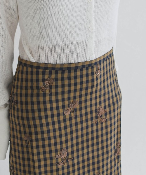 31 Sons de mode(トランテアン ソン ドゥ モード)の「ビジューフラワー刺繍チェックミニスカート(スカート・レディース・ブラウン・S/M)」の13枚目の写真