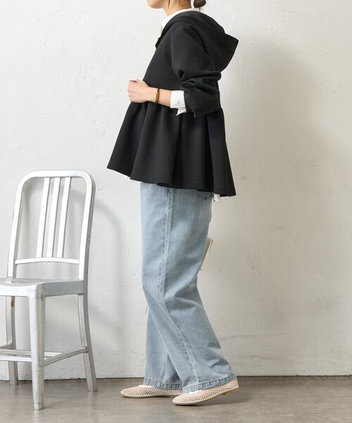 Jena espace merveilleux（ジェナ　エスパスメルヴェイユ）の「【体型カバー◎】ペプラムパーカー（Tシャツ/カットソー・レディース・ライトグレー/ベージュ/ブラック・FREE）」の5枚目の写真