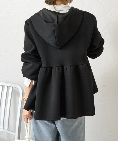 Jena espace merveilleux（ジェナ　エスパスメルヴェイユ）の「【体型カバー◎】ペプラムパーカー（Tシャツ/カットソー・レディース・ライトグレー/ベージュ/ブラック・FREE）」の12枚目の写真