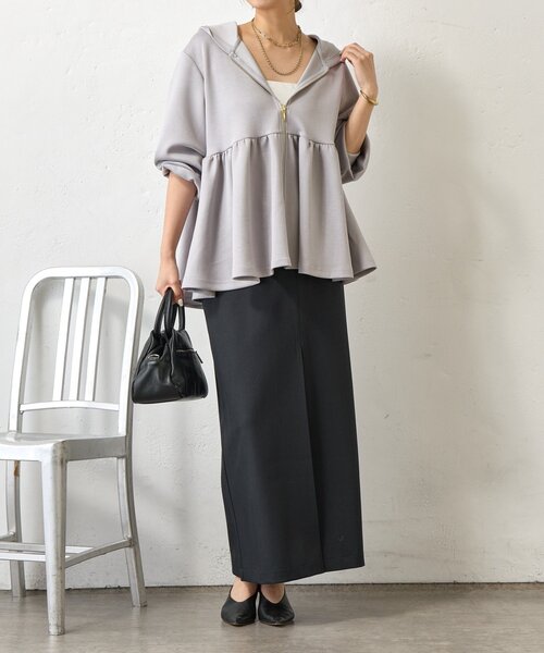 Jena espace merveilleux（ジェナ　エスパスメルヴェイユ）の「【体型カバー◎】ペプラムパーカー（Tシャツ/カットソー・レディース・ライトグレー/ベージュ/ブラック・FREE）」の14枚目の写真