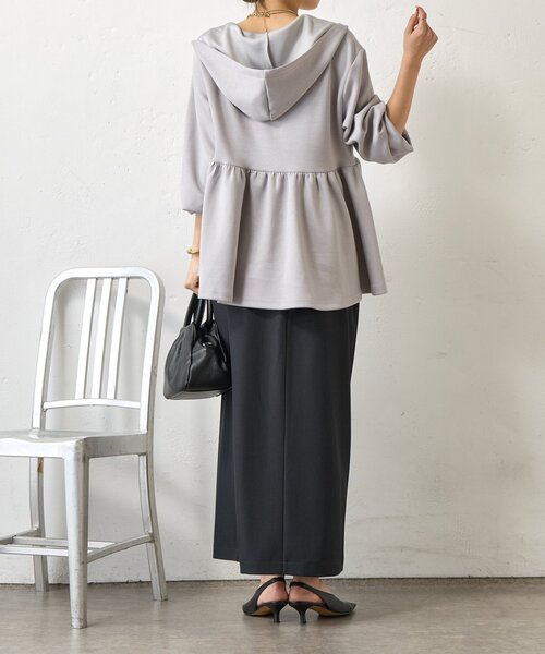Jena espace merveilleux（ジェナ　エスパスメルヴェイユ）の「【体型カバー◎】ペプラムパーカー（Tシャツ/カットソー・レディース・ライトグレー/ベージュ/ブラック・FREE）」の18枚目の写真
