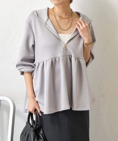 Jena espace merveilleux（ジェナ　エスパスメルヴェイユ）の「【体型カバー◎】ペプラムパーカー（Tシャツ/カットソー・レディース・ライトグレー/ベージュ/ブラック・FREE）」の20枚目の写真