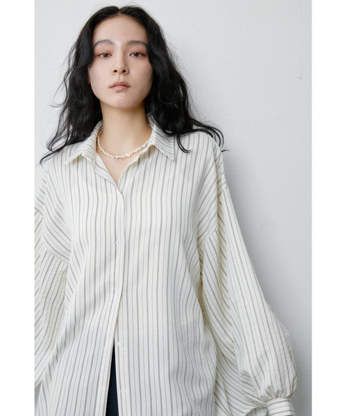 ANF.MUU（アンフムー）の「ボリュームスリーブストライプシャツ（シャツ/ブラウス・レディース・ブルー/イエロー/ピンク/ホワイト・FREE）」の9枚目の写真