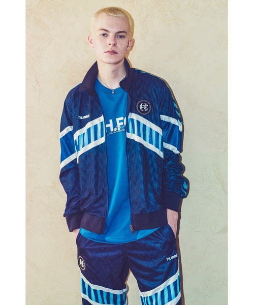 hummel（ヒュンメル）の「hummel/ヒュンメル H.FC ﾄﾗｯｸｼﾞｬｹｯﾄ（ジャージ・レディース・ブラック/ブルー/ベージュ・XL/M/L）」の21枚目の写真