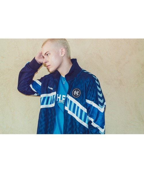 hummel（ヒュンメル）の「hummel/ヒュンメル H.FC ﾄﾗｯｸｼﾞｬｹｯﾄ（ジャージ・レディース・ブラック/ブルー/ベージュ・XL/M/L）」の20枚目の写真