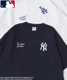 MLB/メジャーリーグベースボール 別注 オーバーサイズ ロゴ ワッペン ワンポイント刺繍 半袖Tシャツ/レディース メンズ