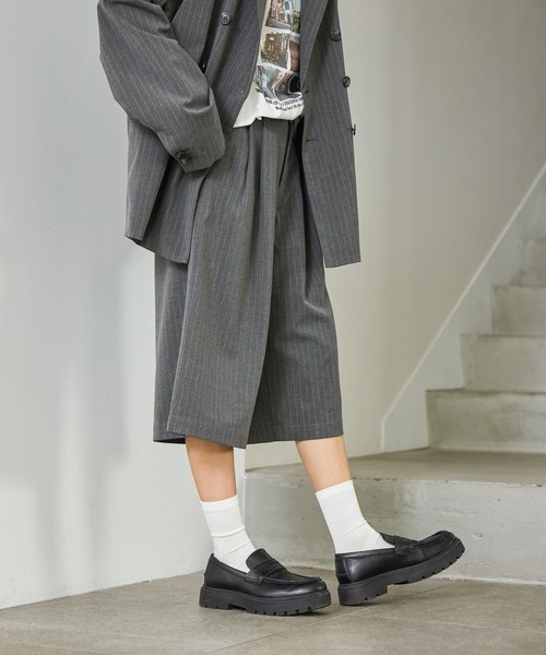 PBLIM（ページボーイリム）の「《UNISEX》【PBLIM/セットアップ対応】ストライプハーフパンツ（スラックス・レディース・ネイビー系/グレー系その他・LARGE/MEDIUM）」の5枚目の写真