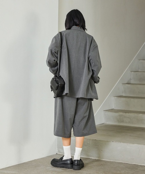 PBLIM（ページボーイリム）の「《UNISEX》【PBLIM/セットアップ対応】ストライプハーフパンツ（スラックス・レディース・ネイビー系/グレー系その他・LARGE/MEDIUM）」の10枚目の写真