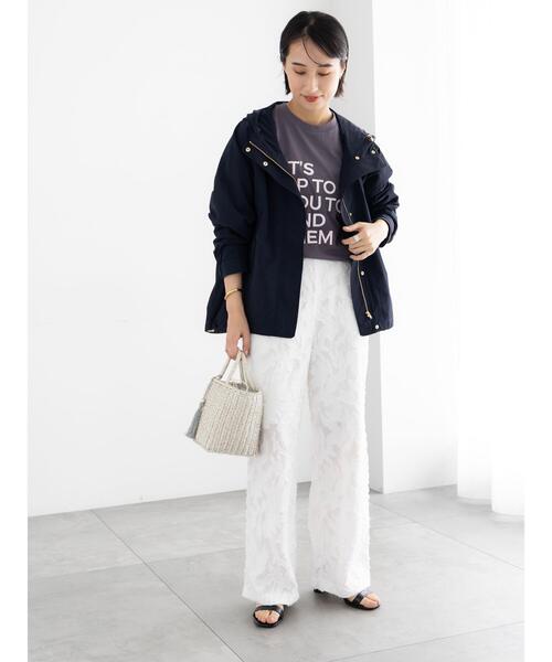 Te chichi（テチチ）の「エンブロイダリーロゴTシャツ（Tシャツ/カットソー・レディース・アイボリー/チャコールグレー/レッド・F）」の7枚目の写真