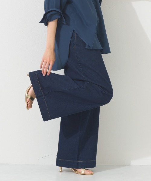 OMNES（オムネス）の「タックワイドイージーデニムパンツ（デニムパンツ・レディース・インディゴブルー/ブルー・LARGE/MEDIUM）」の3枚目の写真