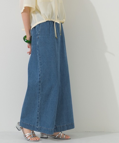 OMNES（オムネス）の「タックワイドイージーデニムパンツ（デニムパンツ・レディース・インディゴブルー/ブルー・LARGE/MEDIUM）」の14枚目の写真