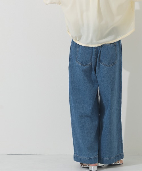 OMNES（オムネス）の「タックワイドイージーデニムパンツ（デニムパンツ・レディース・インディゴブルー/ブルー・LARGE/MEDIUM）」の15枚目の写真