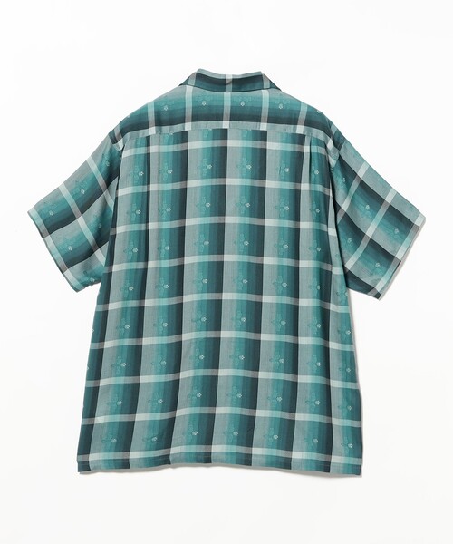 BEAMS PLUS(ビームスプラス)の「Open Collar Sashiko Ombre(シャツ/ブラウス・メンズ・ロイヤルブルー/ブラウン・SMALL/MEDIUM/X-LARGE/LARGE)」の6枚目の写真