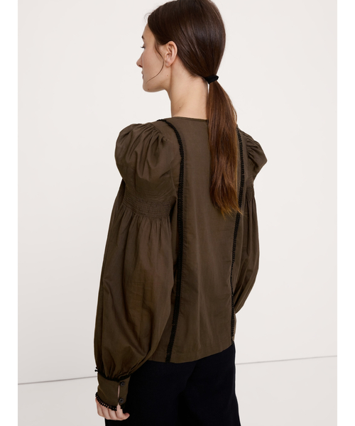 Banana Republic(バナナリパブリック)の「ライトウェイト コットン パフスリーブ トップス(シャツ/ブラウス・レディース・ピンク/ブラウン・M/S/XS/L)」の5枚目の写真