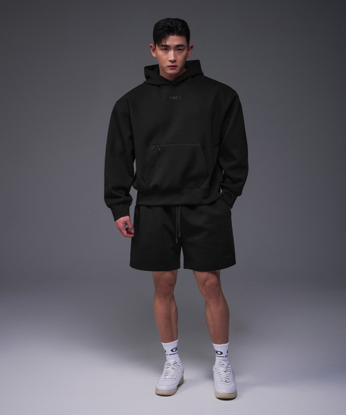 BORN TO WIN（ボーントゥウィン）の「SYMBOL B TECH HOODIE [BLACK]（パーカー・メンズ・その他・1/2/4/3）」の3枚目の写真