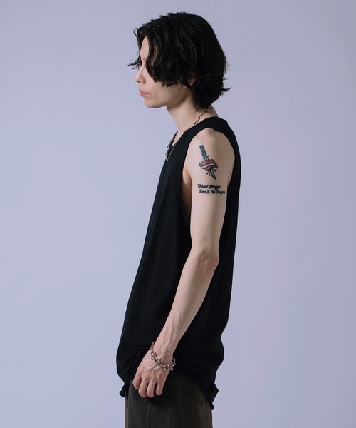 improves(インプローブス)の「ダメージ加工 ロング丈 タンクトップ(タンクトップ・メンズ・ホワイト/ホワイト系/ブラック/グレー系/グレー・FREE)」の15枚目の写真