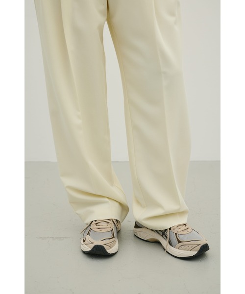 STYLEMIXER(スタイルミキサー)の「ベーシックツータックパンツ(スラックス・レディース・ライトグリーン/アイボリー/ブラウン/ブラック・SMALL/LARGE/MEDIUM)」の12枚目の写真
