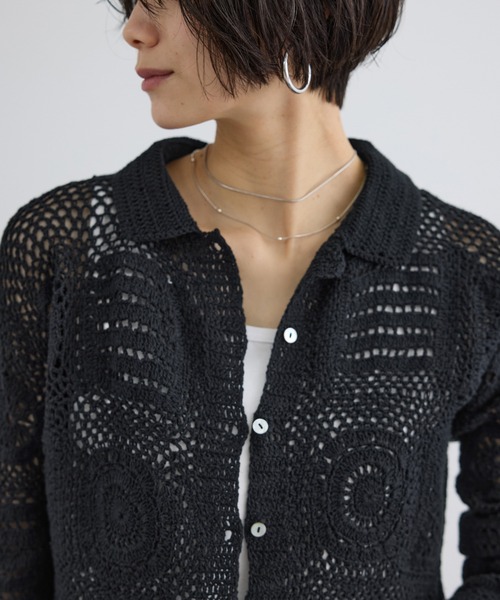 SALON adam et rope'(サロン アダム エ ロペ)の「【WEB限定】ハンドクロシェカーディガン(カーディガン/ボレロ・レディース・オフホワイト/ブラック・FREE)」の8枚目の写真