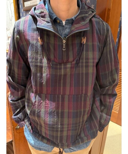 BROOKS BROTHERS（ブルックスブラザーズ）の「コットン　マドラス　フーデッドパーカー（パーカー・メンズ・ダークブルー・SMALL/LARGE/MEDIUM/X-LARGE）」の9枚目の写真
