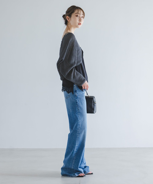 Noble（ノーブル）の「《追加・新色》ペーパーヤーン カノコショートVカーディガン（カーディガン/ボレロ・レディース・チャコールグレー/アイボリー・FREE）」の12枚目の写真