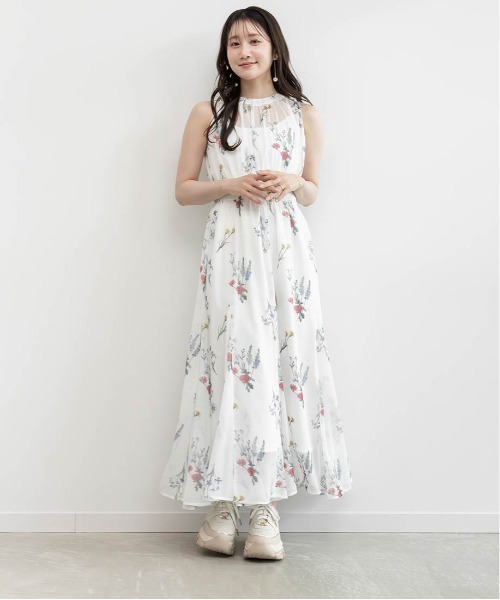 RANDA(ランダ)の「【Botanical Bloom】ボタニカルフラワーシフォンワンピース(ワンピース・レディース・ネイビー/ホワイト・0/1)」の10枚目の写真
