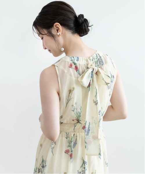 RANDA(ランダ)の「【Botanical Bloom】ボタニカルフラワーシフォンワンピース(ワンピース・レディース・ネイビー/ホワイト・0/1)」の14枚目の写真