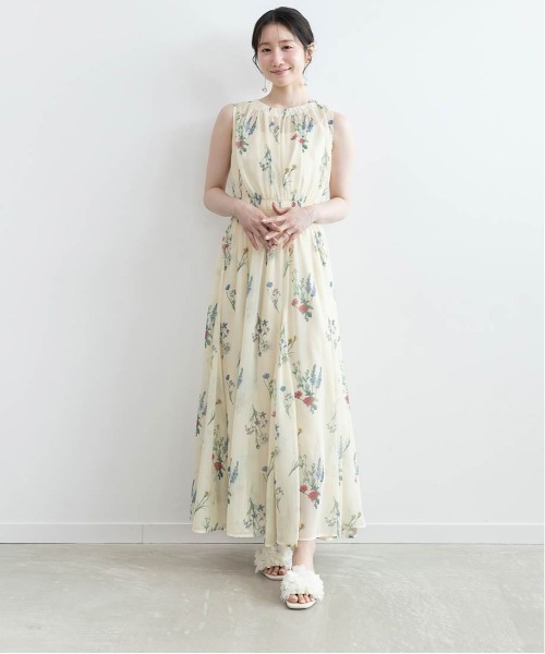 RANDA(ランダ)の「【Botanical Bloom】ボタニカルフラワーシフォンワンピース(ワンピース・レディース・ネイビー/ホワイト・0/1)」の16枚目の写真