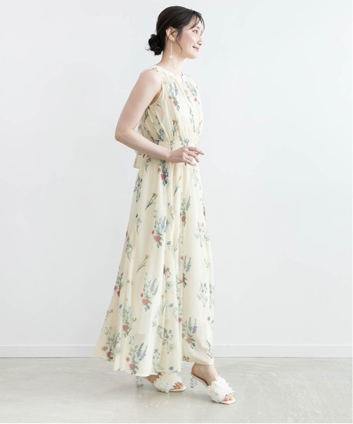 RANDA(ランダ)の「【Botanical Bloom】ボタニカルフラワーシフォンワンピース(ワンピース・レディース・ネイビー/ホワイト・0/1)」の17枚目の写真