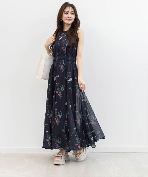 RANDA(ランダ)の「【Botanical Bloom】ボタニカルフラワーシフォンワンピース(ワンピース・レディース・ネイビー/ホワイト・0/1)」の22枚目の写真