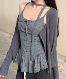 Teem Store（チームストア）の「【カップ付】ドット柄レースチョーカー付きペプラムフリルキャミソール（キャミソール）」