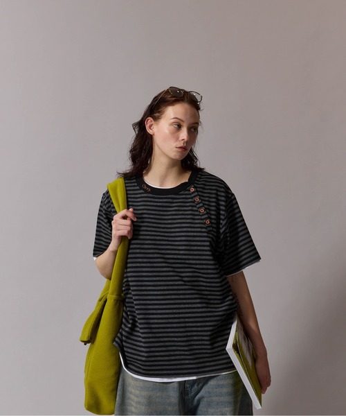 CIVVY.(シヴィ―)の「Side Button Border Tee - サイド ボタン ボーダー Tシャツ(Tシャツ/カットソー・メンズ・ホワイト/ブラック・MEDIUM/LARGE)」の12枚目の写真