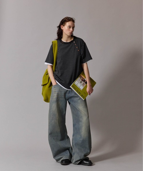 CIVVY.(シヴィ―)の「Side Button Border Tee - サイド ボタン ボーダー Tシャツ(Tシャツ/カットソー・メンズ・ホワイト/ブラック・MEDIUM/LARGE)」の5枚目の写真