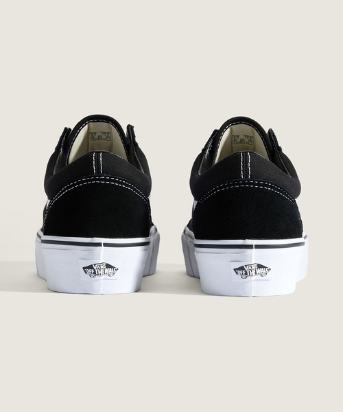 VANS(バンズ)の「オールドスクール プラットフォーム / UA OLD SKOOL PLATFOR Black/Whi VN0A3B3UY281(スニーカー・メンズ・ブラック・10/5.5/5/4.5/4/9.5/8.5/8/7.5/7/6.5/6)」の4枚目の写真