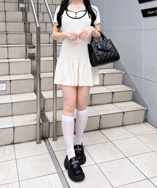 INGNI(イング)の「配色ケーブル半袖ニットワンピース(ワンピース・レディース・ピンク系9/ブラック×ホワイト/ホワイト×ブラック・M)」の10枚目の写真