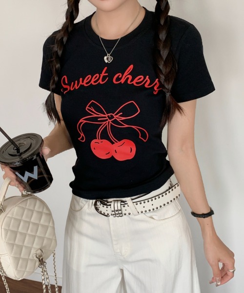 Achic(アシック)の「チェリー柄半袖(Tシャツ/カットソー・レディース・ホワイト/ブラック・M)」の13枚目の写真