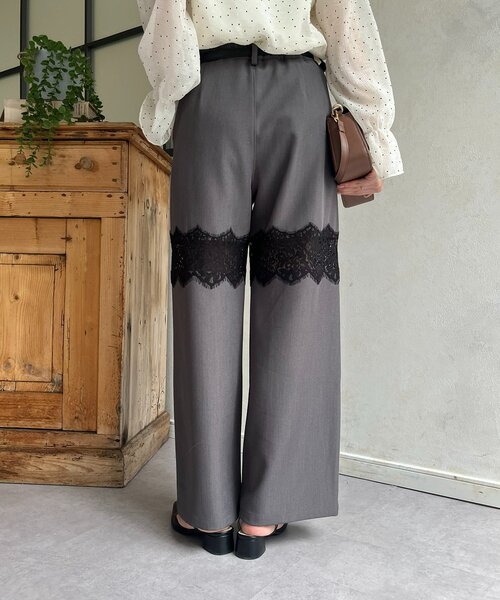 Thevon(ゼボン)の「レース切替スラックス(スラックス・レディース・グレイッシュベージュ/チャコールグレー・S/M)」の7枚目の写真