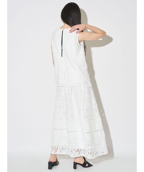 ELENDEEK（エレンディーク）の「LACE LAYERED OP（ワンピース・レディース・オフホワイト/ライトブルー・2/1）」の8枚目の写真
