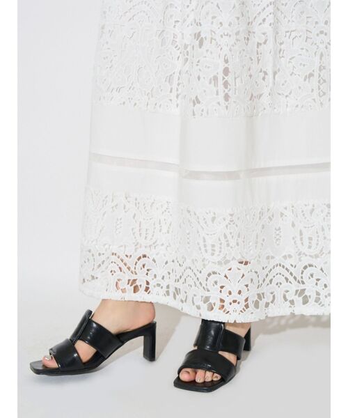 ELENDEEK（エレンディーク）の「LACE LAYERED OP（ワンピース・レディース・オフホワイト/ライトブルー・2/1）」の13枚目の写真