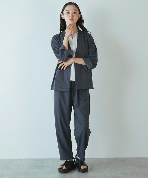 LOGEMENT DE CLAIRE（ロジュモンドクレール）の「【Allease/オールイーズ】テーパードイージーパンツ（その他パンツ・レディース・ブラック/チャコールグレー・FREE）」の4枚目の写真