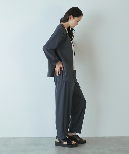 LOGEMENT DE CLAIRE（ロジュモンドクレール）の「【Allease/オールイーズ】テーパードイージーパンツ（その他パンツ・レディース・ブラック/チャコールグレー・FREE）」の10枚目の写真