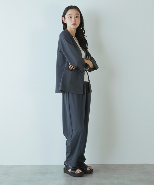 LOGEMENT DE CLAIRE（ロジュモンドクレール）の「【Allease/オールイーズ】テーパードイージーパンツ（その他パンツ・レディース・ブラック/チャコールグレー・FREE）」の11枚目の写真