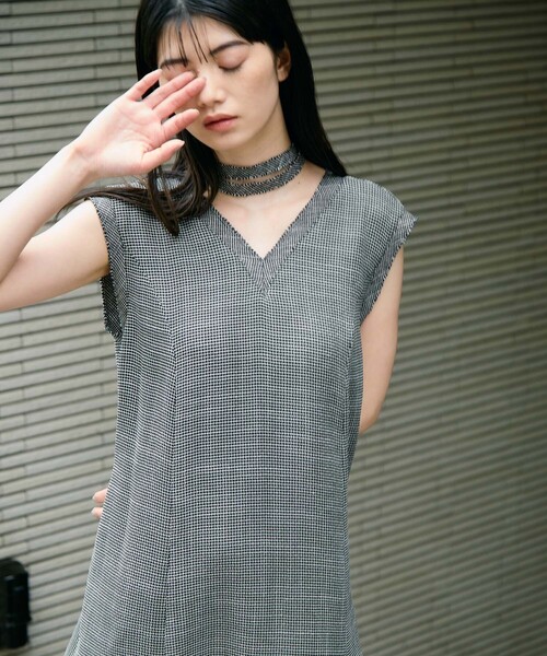 STUDIOUS(ステュディオス)の「【STUDIOUS/ステュディオス】【ベルト⇔チョーカー2WAYワンピ】Washable Mesh Dress/ウォッシャブルメッシュドレス/快適/小顔効果リボン/バケーション(ワンピース・レディース・マルチ/アイボリー・2/1)」の8枚目の写真