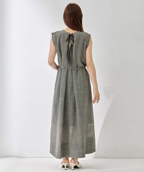STUDIOUS(ステュディオス)の「【STUDIOUS/ステュディオス】【ベルト⇔チョーカー2WAYワンピ】Washable Mesh Dress/ウォッシャブルメッシュドレス/快適/小顔効果リボン/バケーション(ワンピース・レディース・マルチ/アイボリー・2/1)」の18枚目の写真