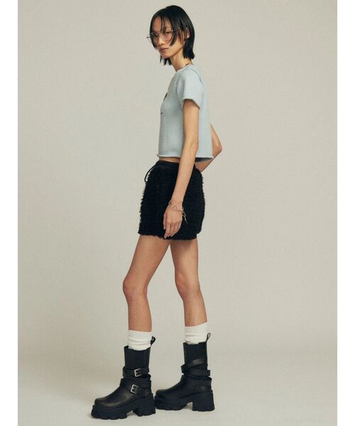 EMODA（エモダ）の「サイドゴアベルトタンクブーツ（ブーツ・レディース・ブラウン/ブラック・SMALL/MEDIUM/LARGE）」の17枚目の写真