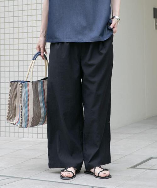 ITEMS URBANRESEARCH(アイテムズ アーバンリサーチ)の「『洗濯可』ヨウリュウワイドパンツ(その他パンツ・レディース・ミント/ブラウン/ブラック・FREE)」の2枚目の写真