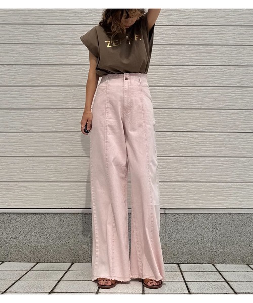 Q(キュー)の「シルケットメタリックロゴT(Tシャツ/カットソー・レディース・グリーン/ブラウン/ホワイト・MEDIUM)」の17枚目の写真
