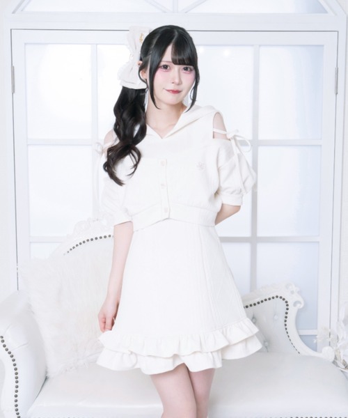LAFARY(ラファリー)の「コットンレースリボンバンスクリップ(バレッタ/ヘアクリップ・レディース・ピンクベージュ/アイボリー/ブラック・FREE)」の8枚目の写真